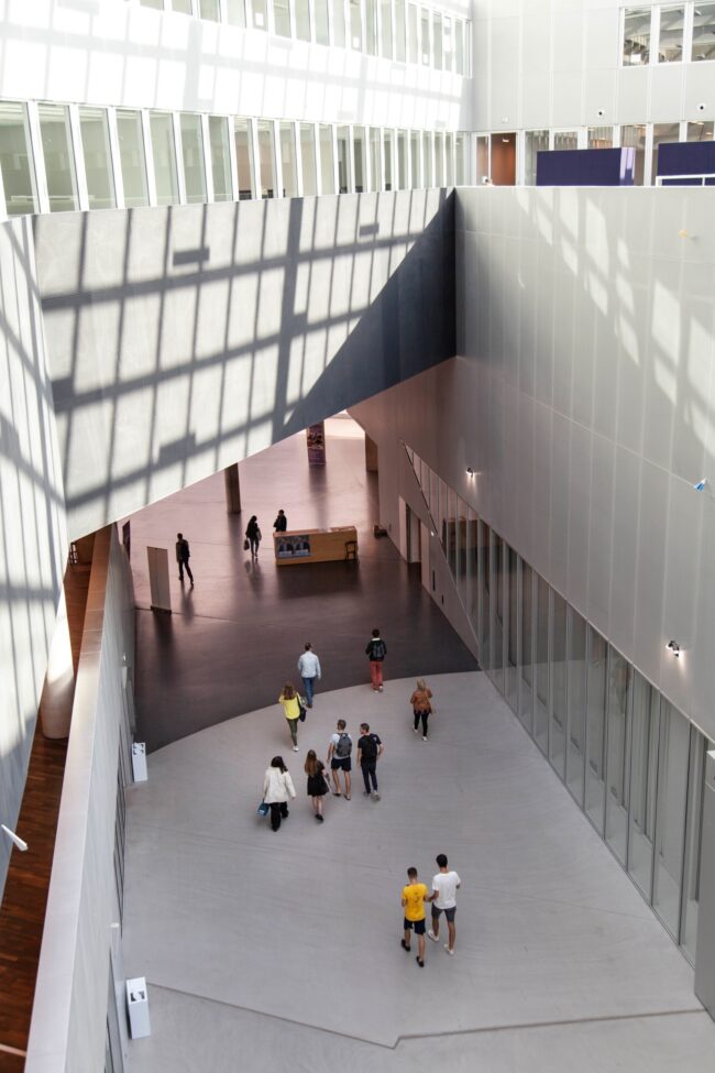 CentraleSupélec, une école d'ingénieurs à impact en 2023