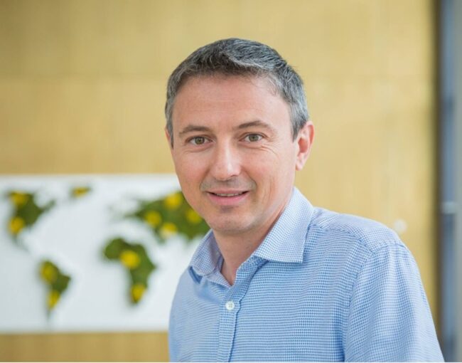 Interview Stefan Landis Merck Electronics