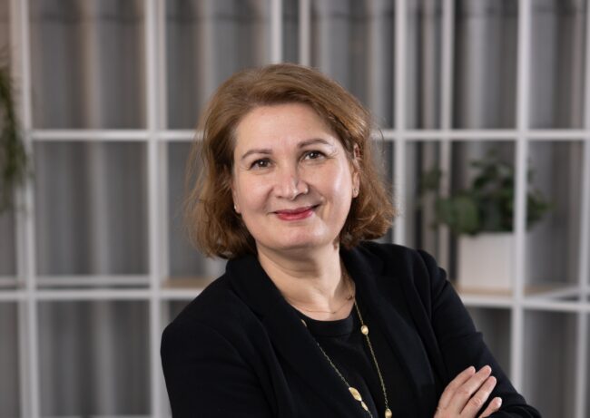 interview de Marie‑Béatrice Vernière Banque Populaire Rives de Paris