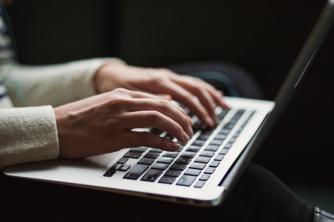 Une formation web et digital juste après la classe de 1ère : DSP ouvrira sa Passerelle Numérique en Sept. 2021 (c) unsplash